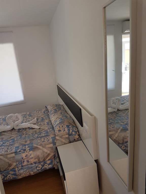 Hostal Montsant Salou Exterior foto