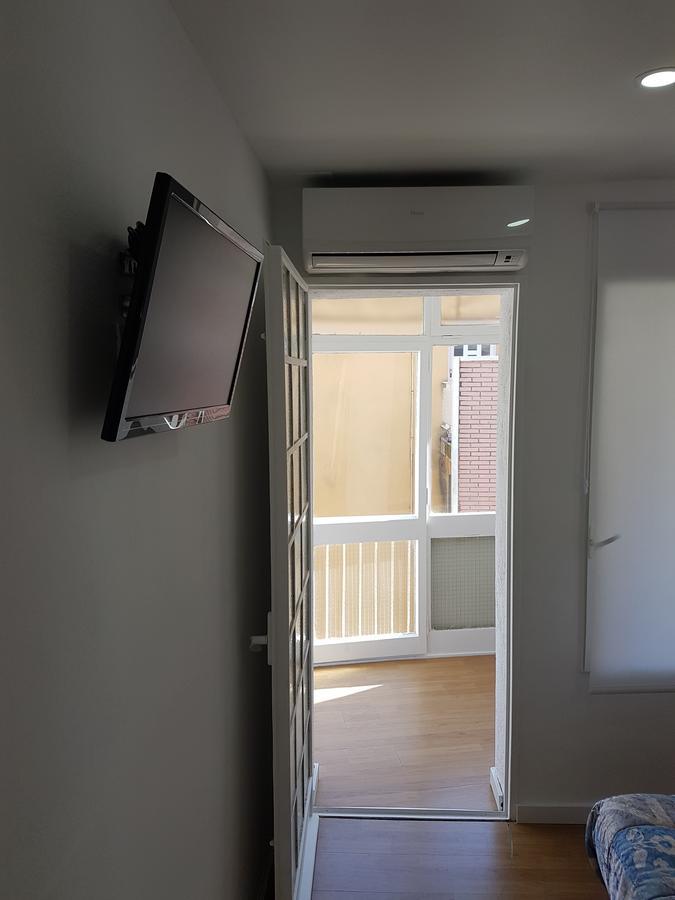 Hostal Montsant Salou Exterior foto